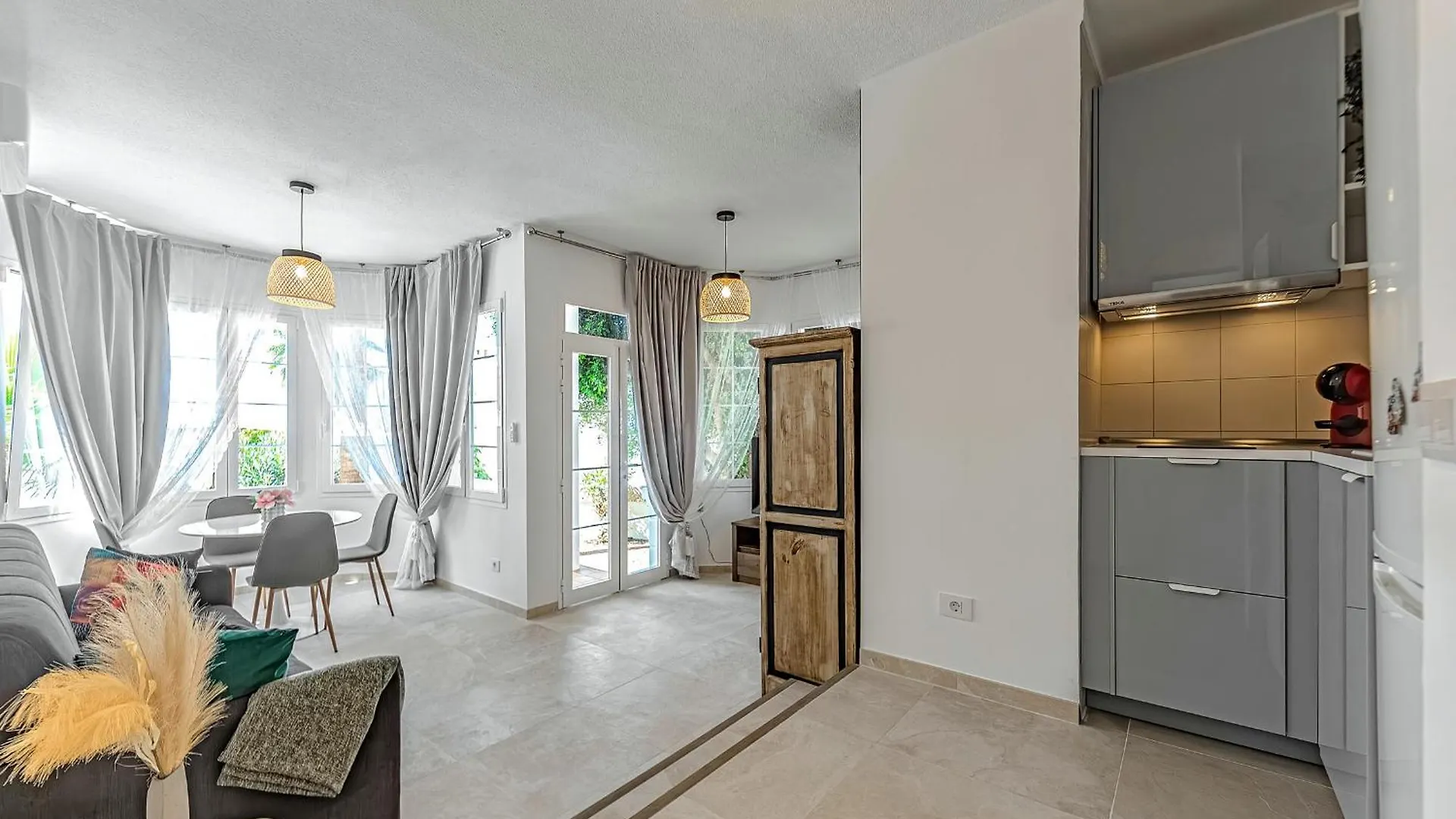 2 Bedroom Apartment In Villas Fanabe Costa Adeje  Hiszpania